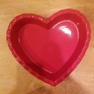 Fresh Decor Valentines Red Heart Shaped Pie Plate